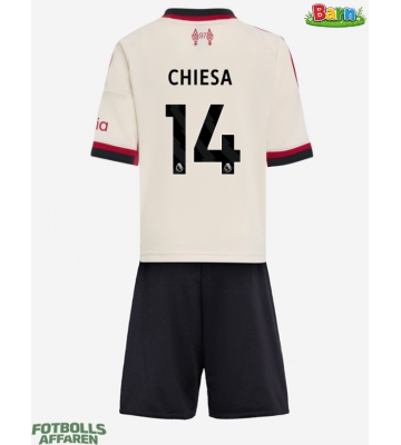 Liverpool Federico Chiesa #14 Bortaställ Barn 2025-26 Kortärmad (+ Korta byxor)